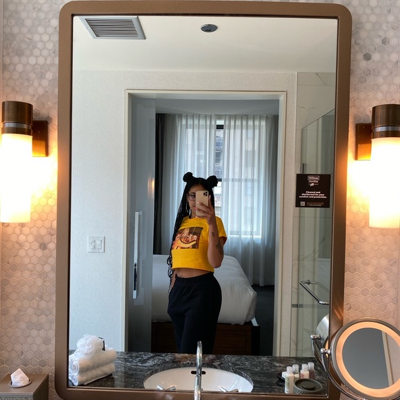 Meet your Posher, Alexa - Picture 1 of 1